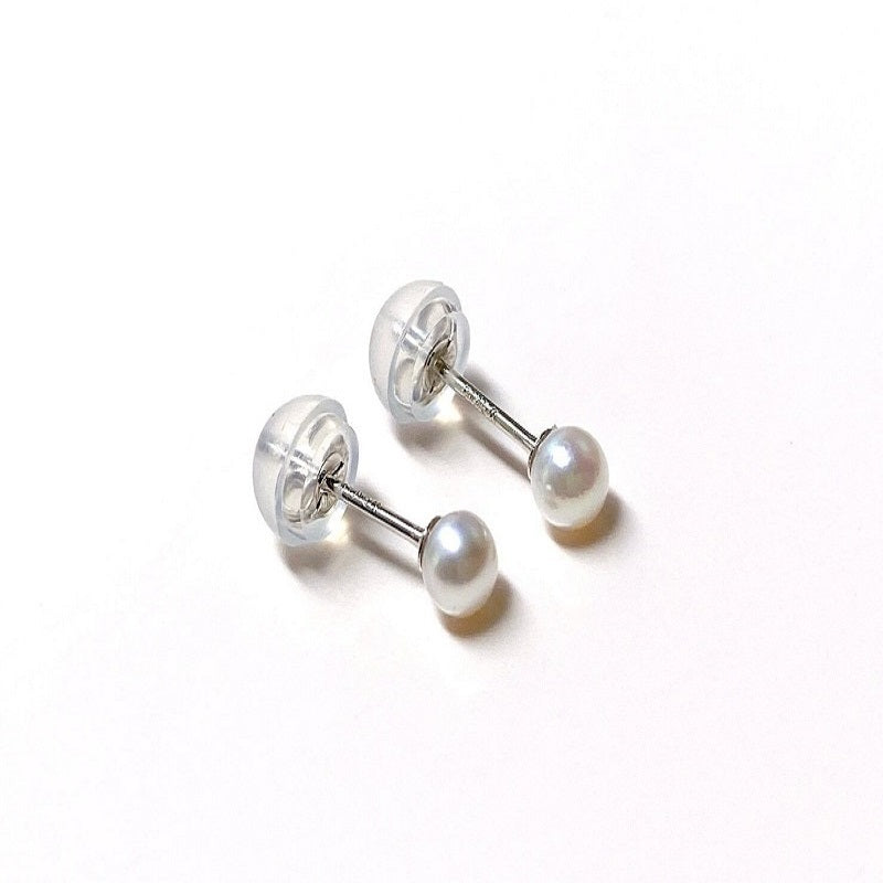 Akoya Pearl Baby Pearl Ladies earring from Japan