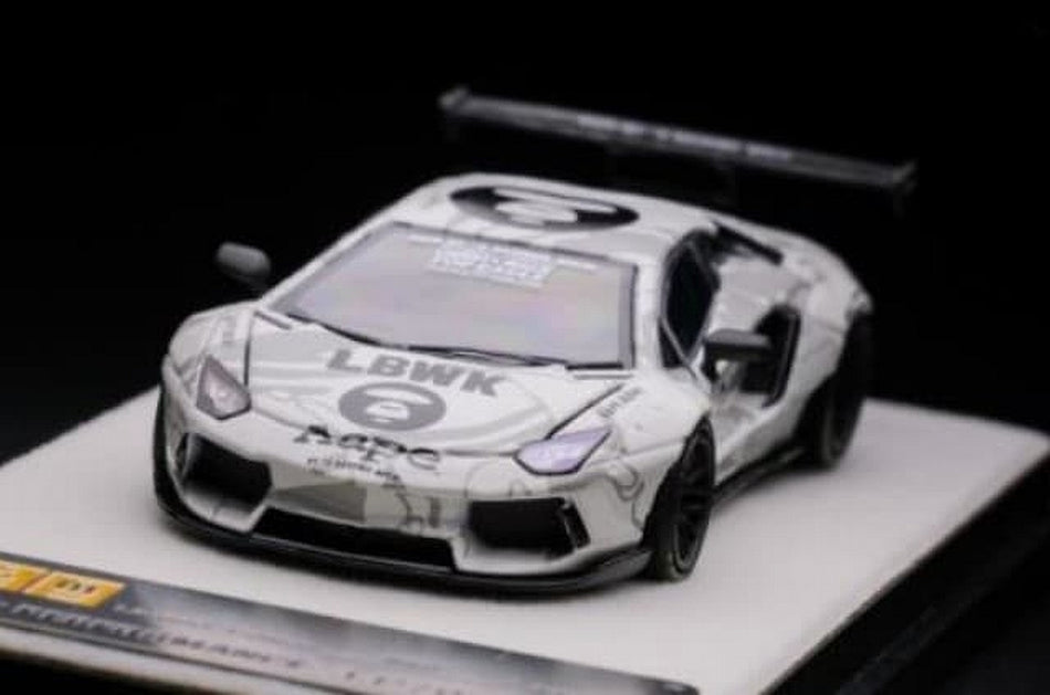 PGM-640404 PGM 1/64 LB LP700 Grey White Fully Openable Limited to 999 pieces
