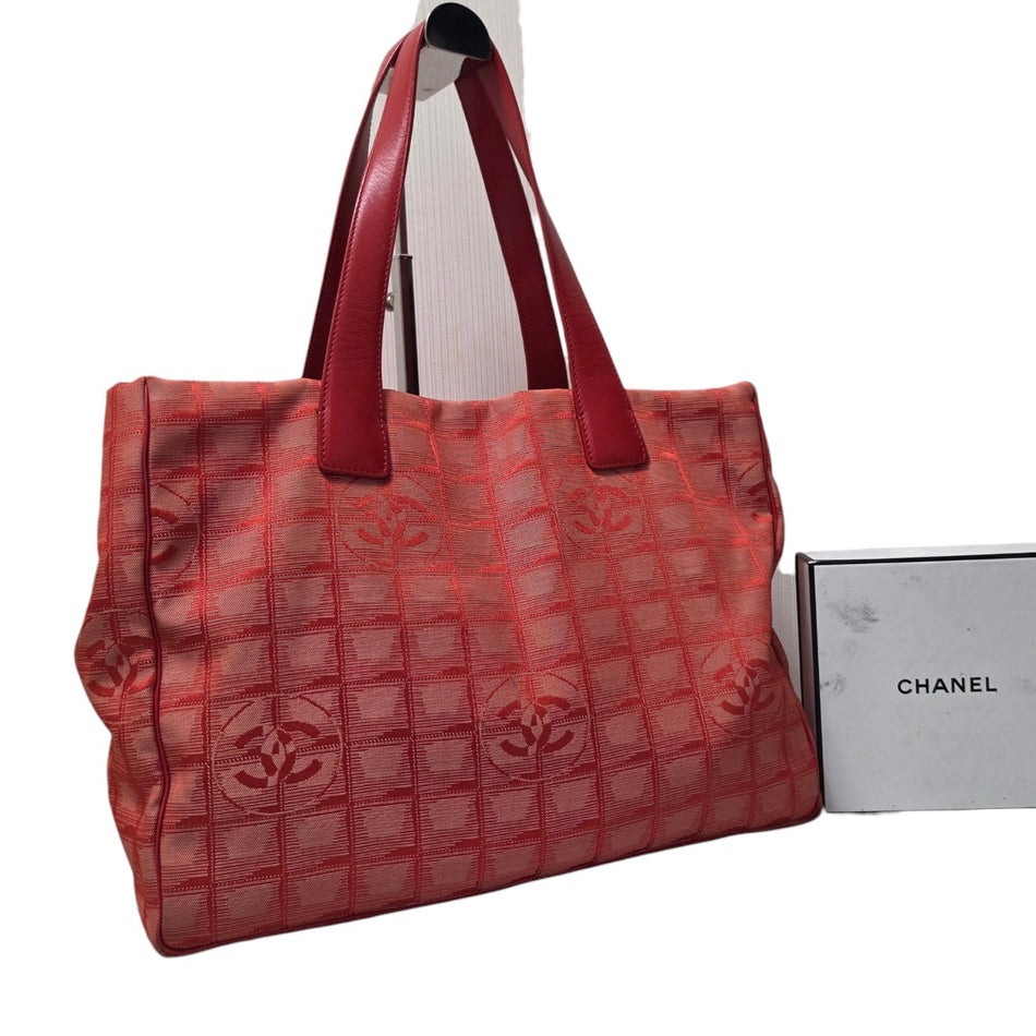 CHANEL New Travel Line Tote MM Tote Bag Shoulder Bag Red Nylon & Leather
