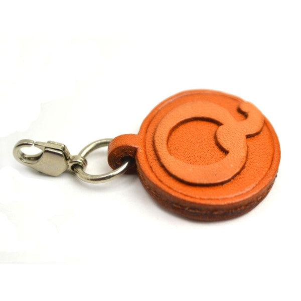 Q Leather Alphabet Plate