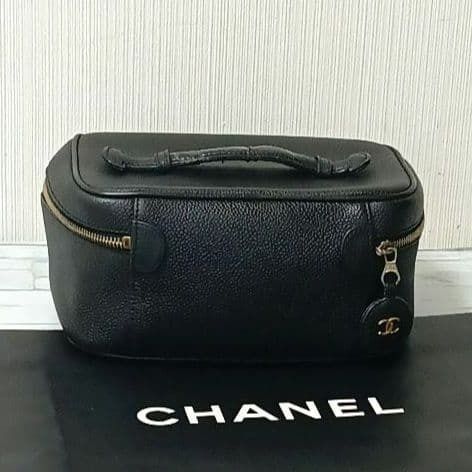 CHANEL Vanity Bag / Pouch – Black Caviar Skin, CC Logo, Gold-Tone Hardware