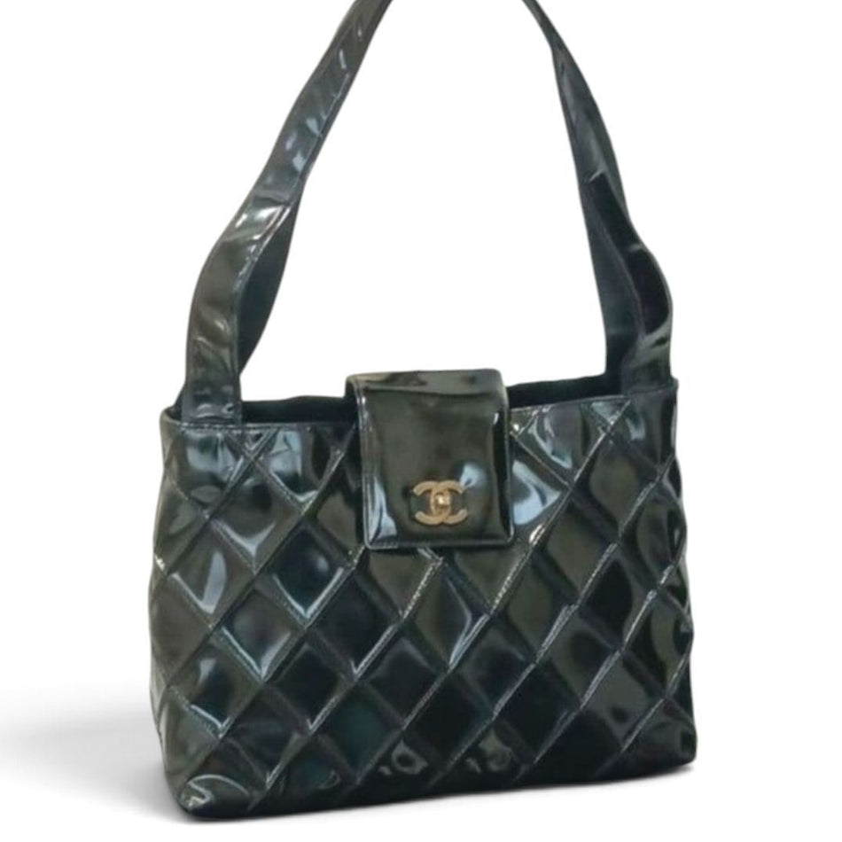 Chanel Matelassé Shoulder Bag – Black Patent Leather – Silver-Tone Hardware