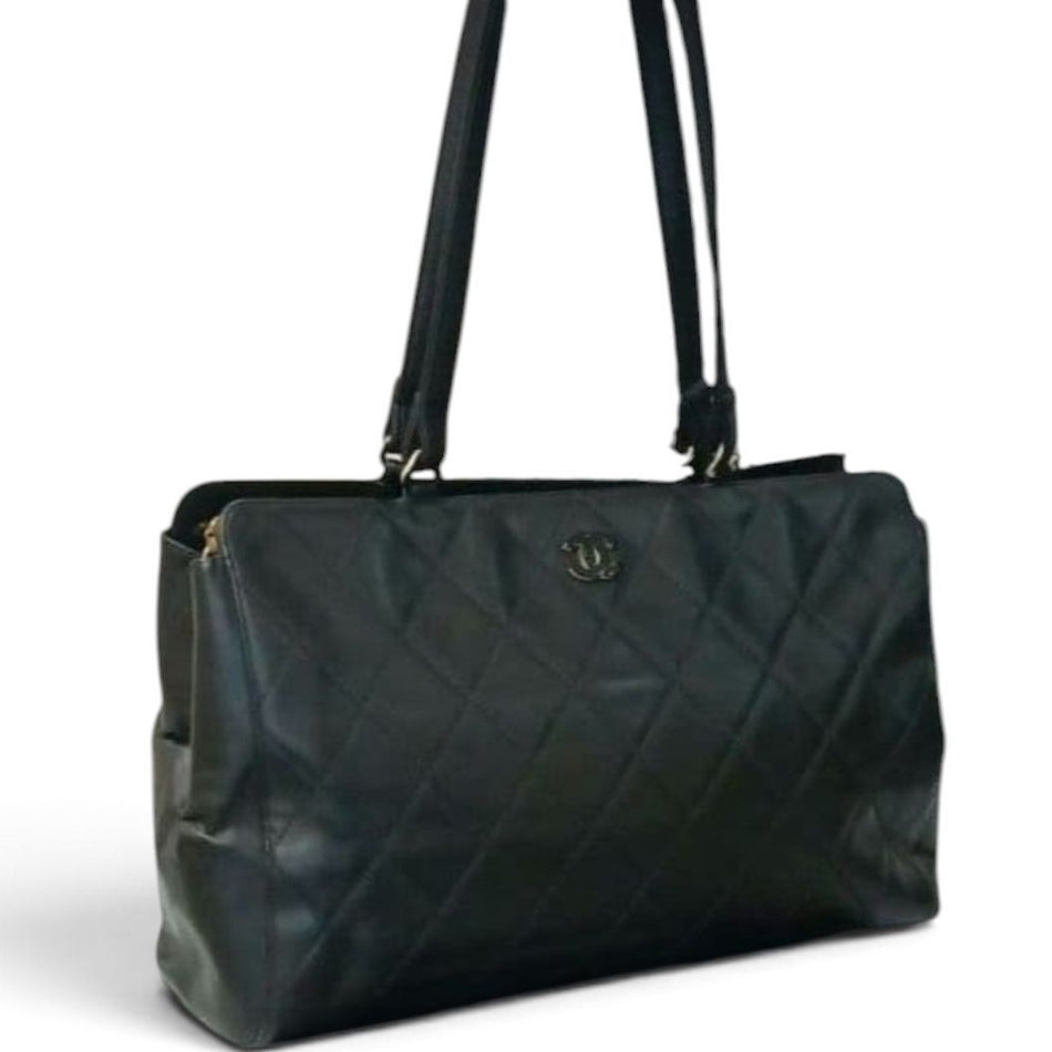 CHANEL Matelassé Tote Bag Leather CC Hardware Women's Leather Shoulder BagB893