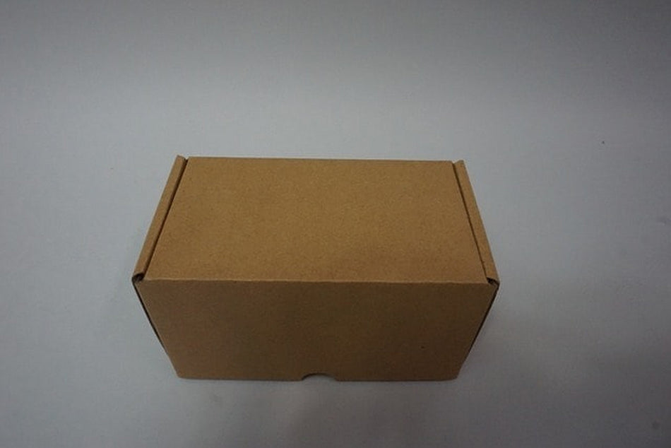 KS004-20 Gaincorp Products GCD 1/64 Toyota Alphard Silver RHD