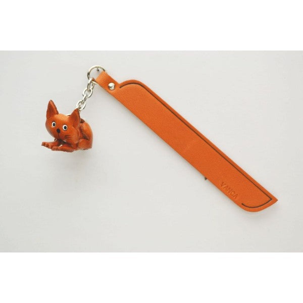 Sitting Cat Plain Leather Charm Bookmarker