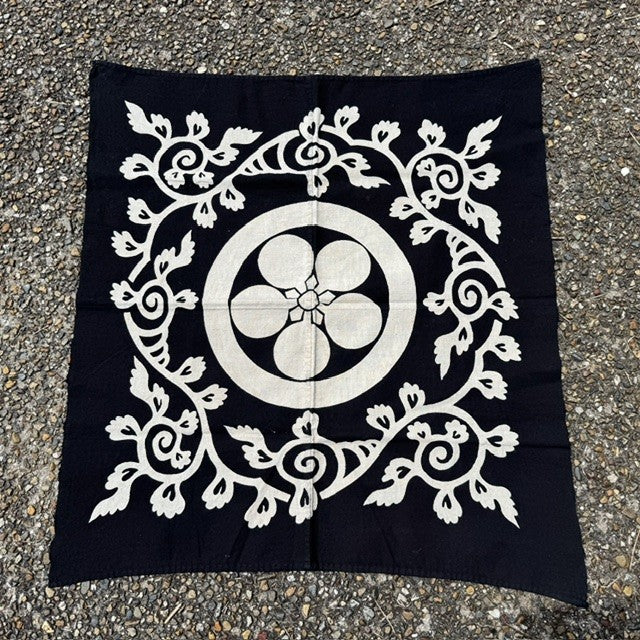 Antique Japanese Tsutsugaki Indigo Textile Family Crest Karakusa 71x66cm