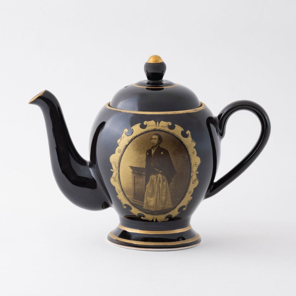 Arita ware japanese pottery Ryoma Sakamoto Tea Pots Black Bronze Gold made JAPAN