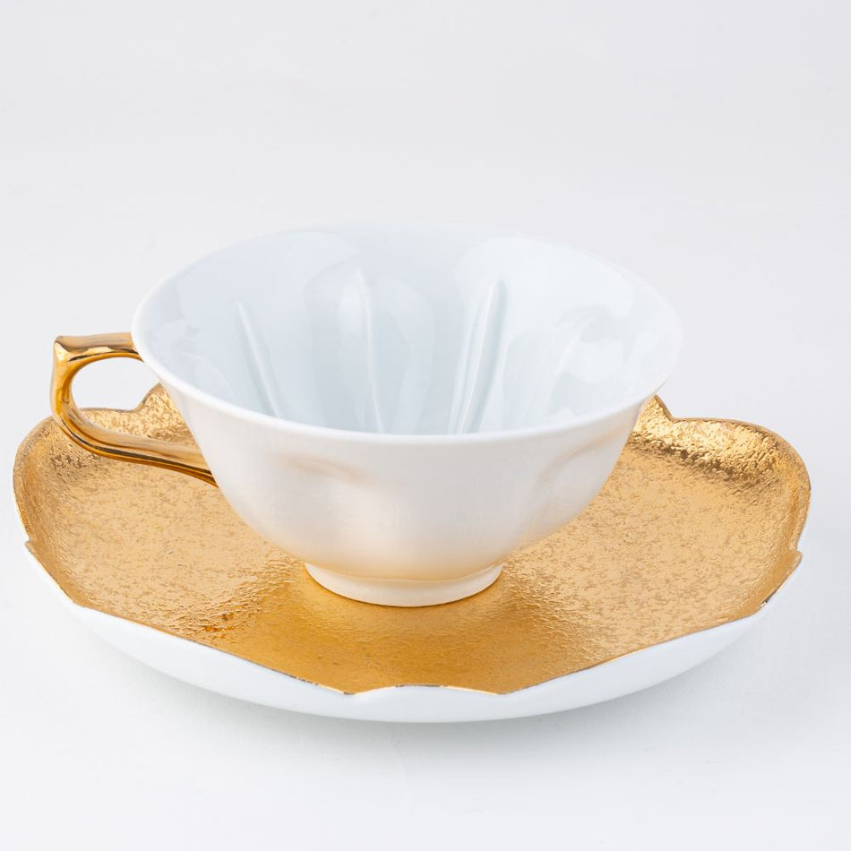 Arita warec Qingdao Cup and saucer 2pieces Pottery Porcelain JAPAN White/Gold