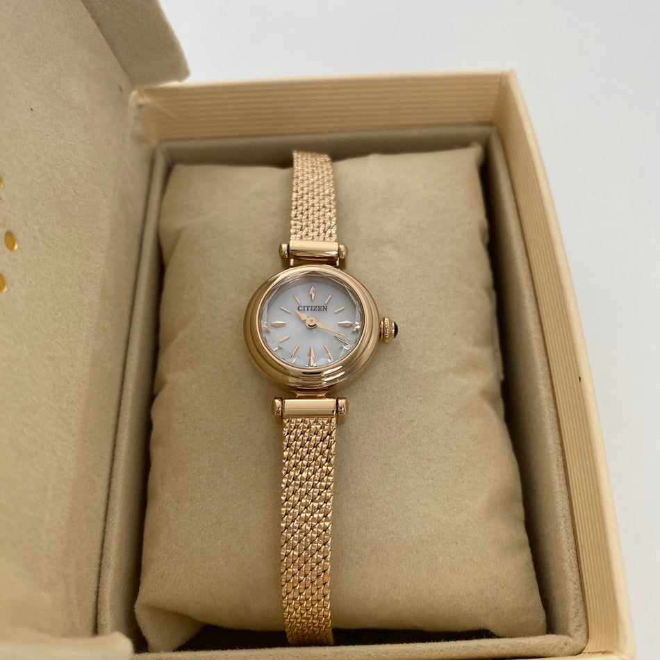 CITIZEN EG7082-66A Wrist watch Kii Eco Drive Silver SS Analog Women Unused