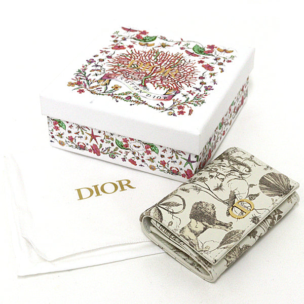 Christian Dior wallet Caro Glycine Wallet S5132 Leather Women White