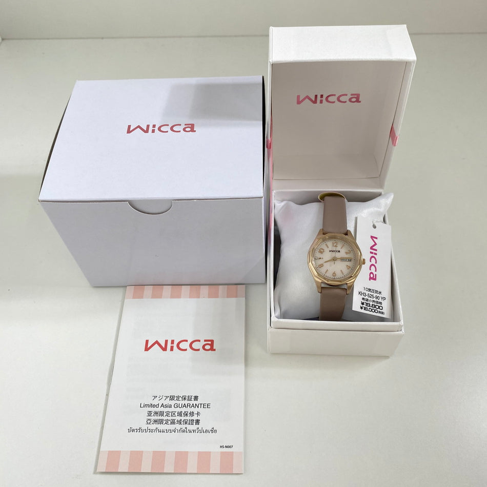 CITIZEN KH3-525-90 Wrist watch Wicca Solar-Tech Beige SS Analog Women Unused