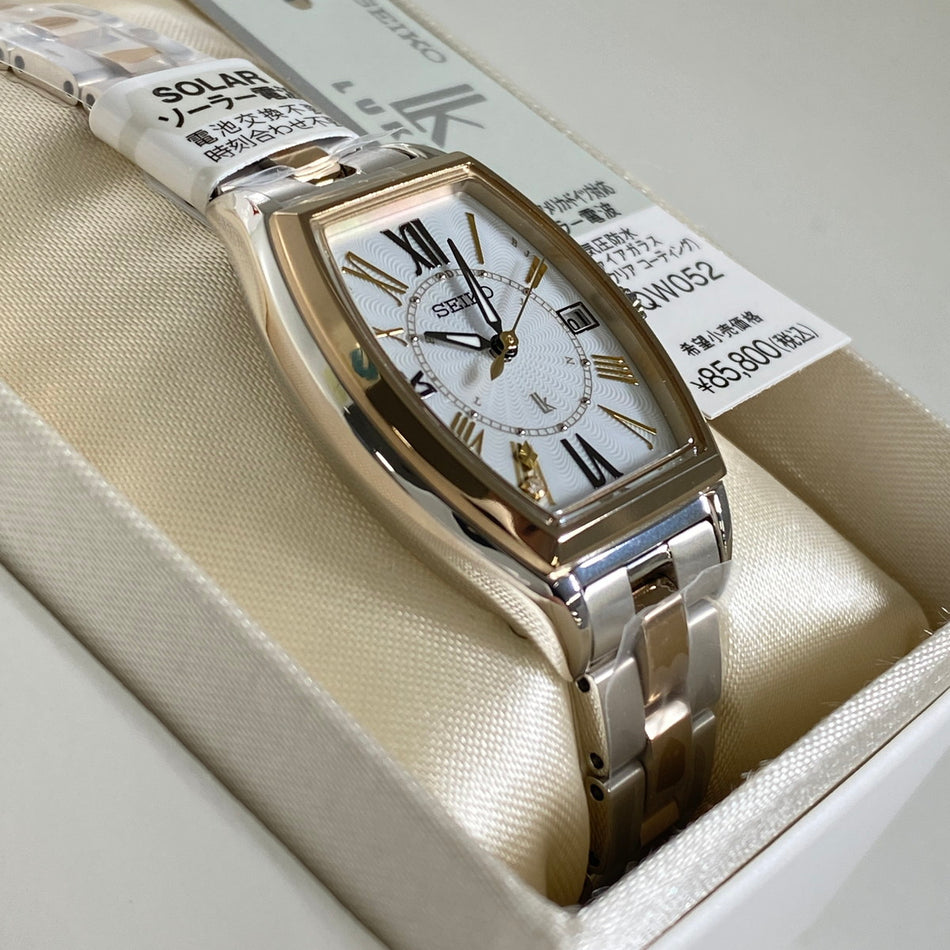 SEIKO SSQW052  Wrist watch LUKIA Solar White shell Titanium Analog Women Unused