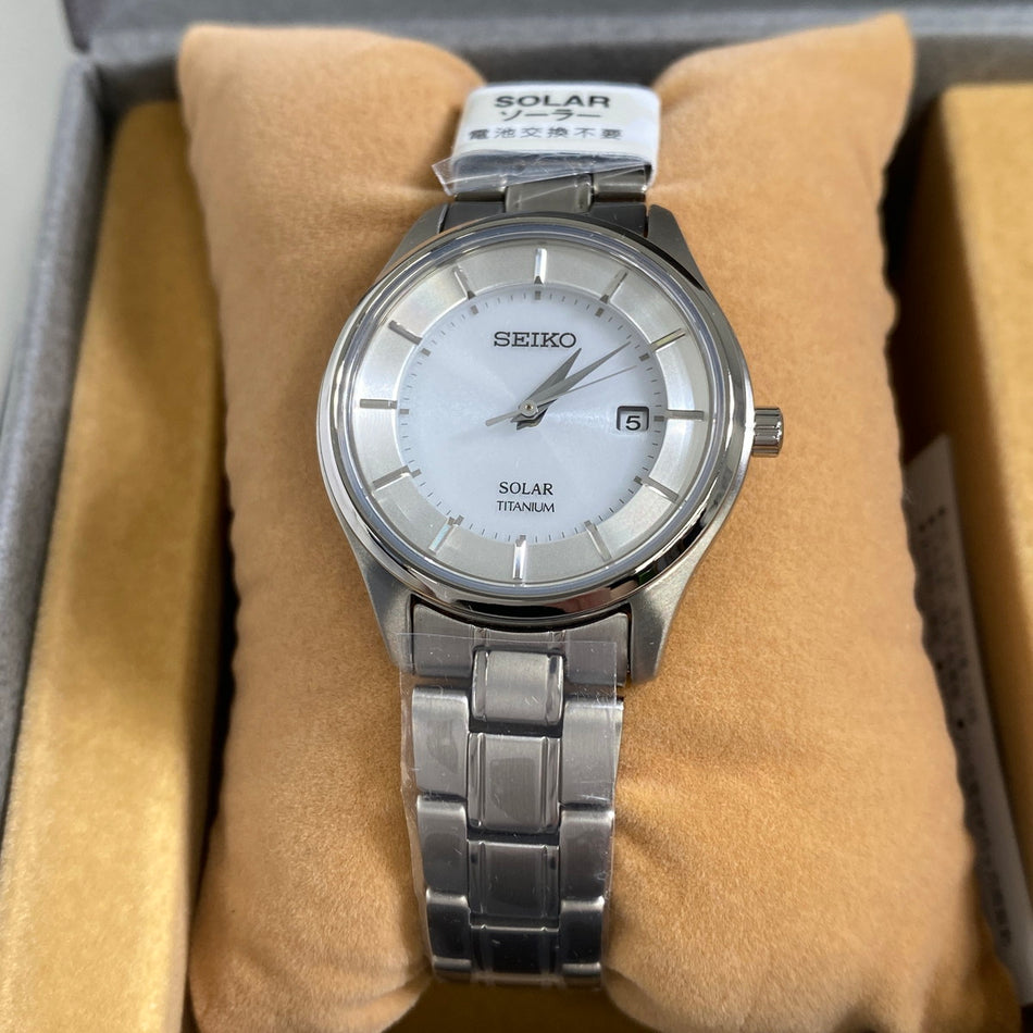 SEIKO STPX041 Wrist watch SELECTION Solar Silver Titanium Analog Men Unused
