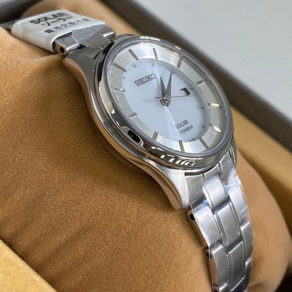 SEIKO STPX041 Wrist watch SELECTION Solar Silver Titanium Analog Men Unused